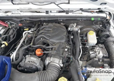 2018 Jeep Wrangler Jk Unlimited Sport 4X4 from USA, damaged, VIN 1C4BJWDG7JL858890